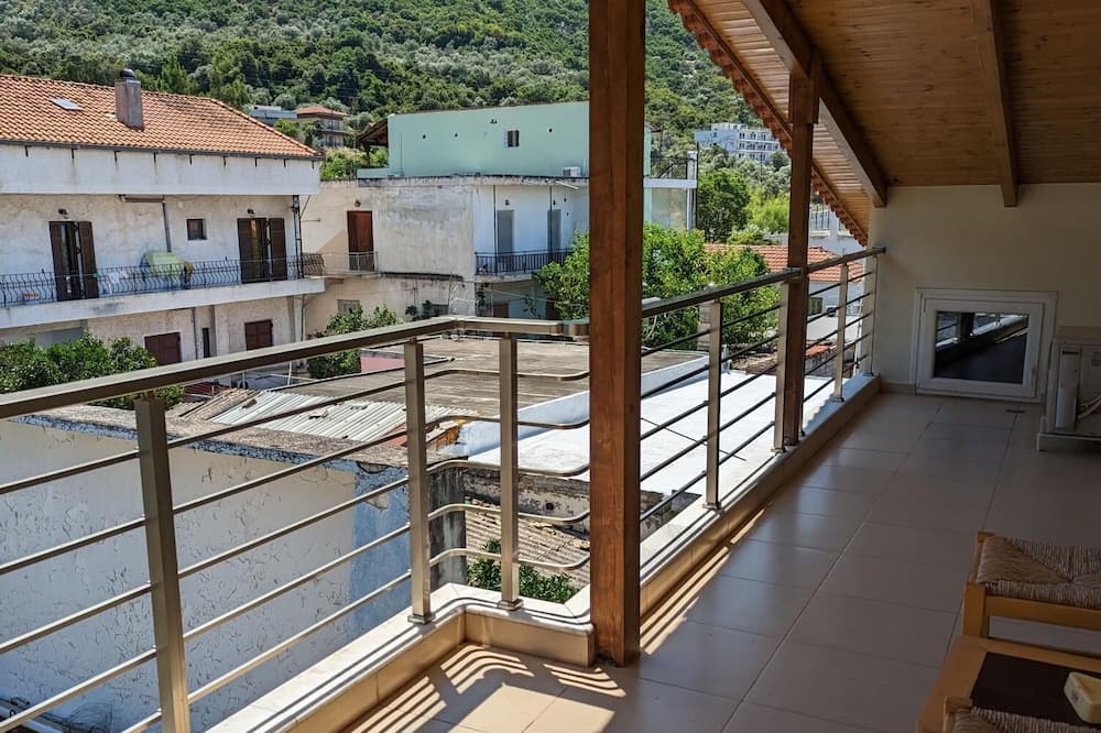 Photo of Outdoor in Kamena Vourla