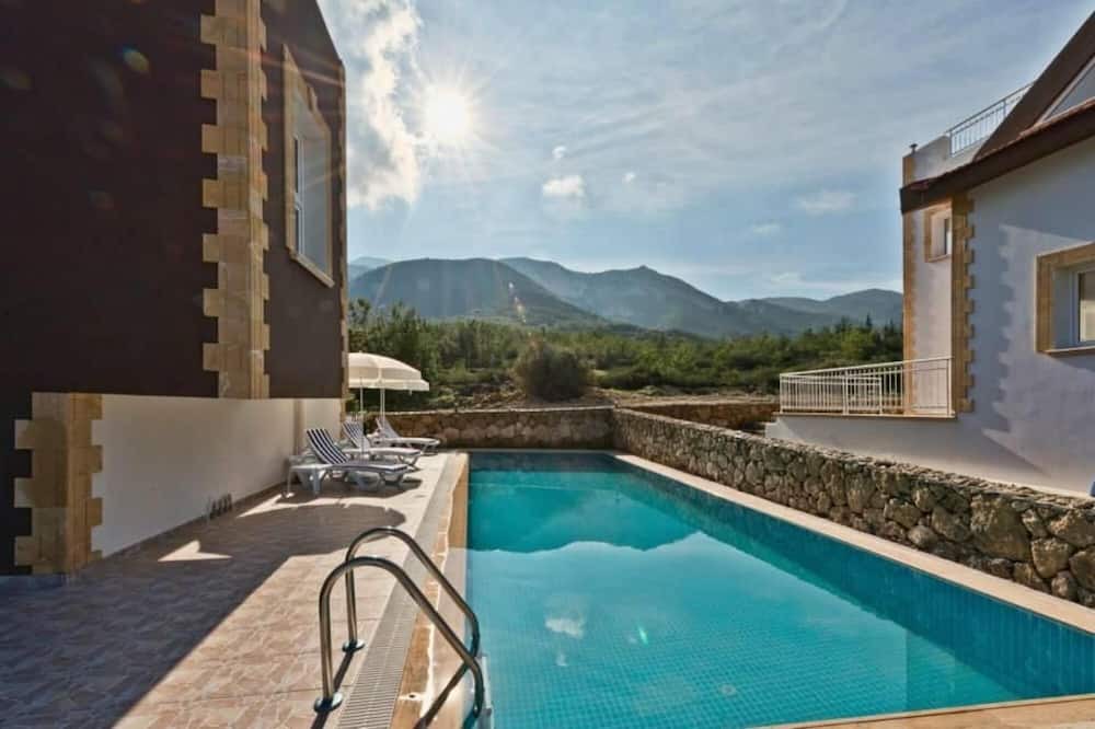 Photo of Outdoor in Kyrenia