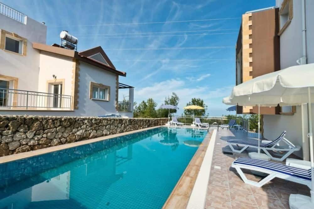 Photo of Outdoor in Kyrenia