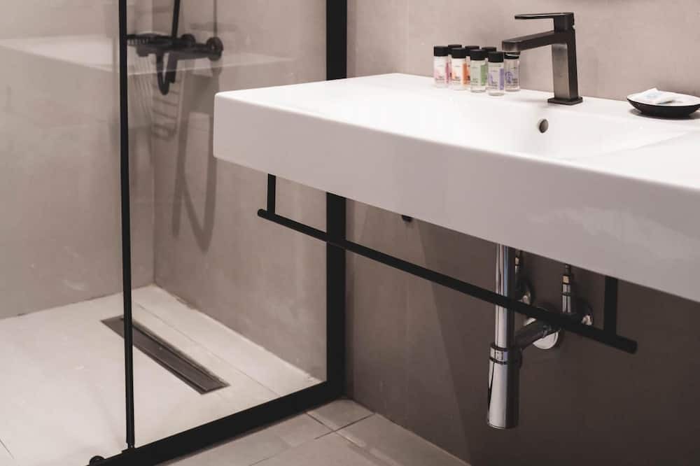 Photo of Bathroom in Episkopos