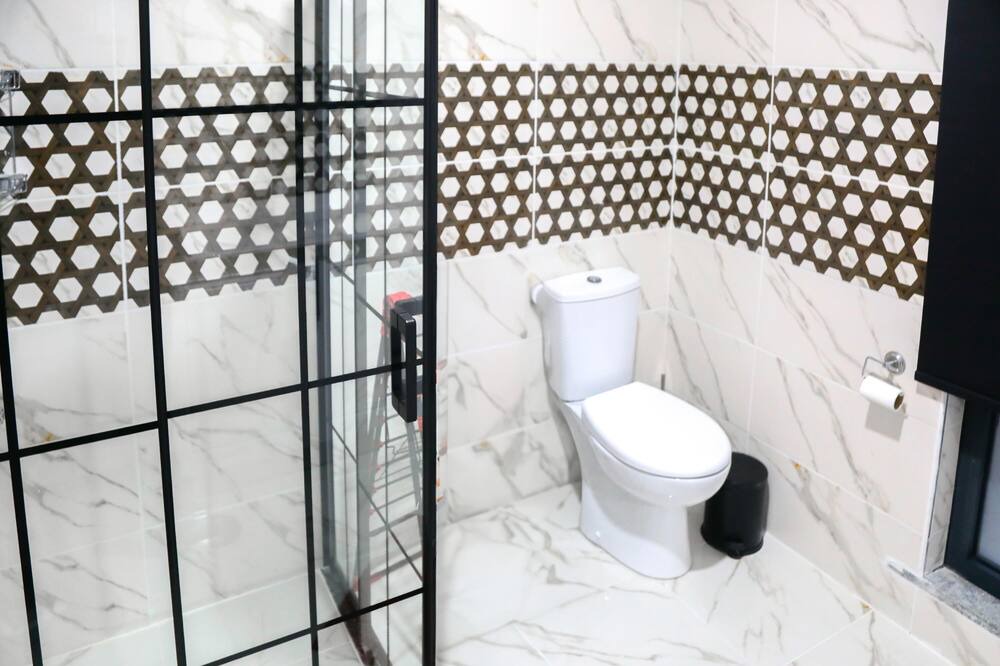 Photo of Bathroom in Kyrenia