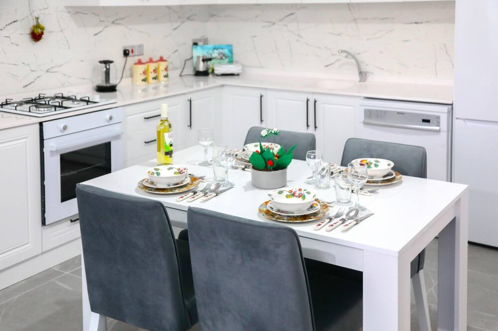 Photo of Kitchen in Kyrenia
