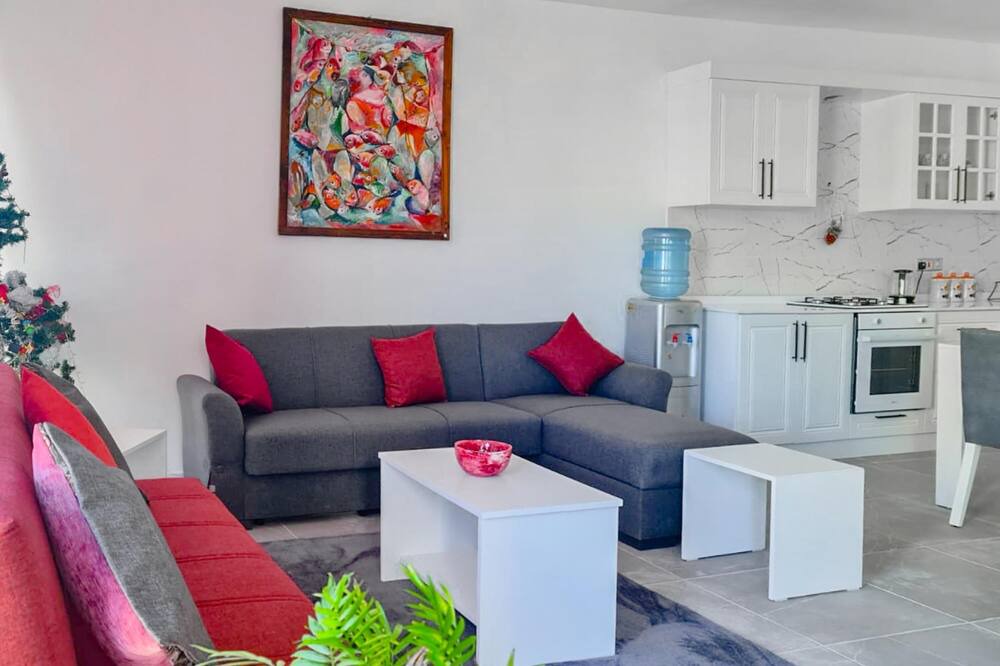 Photo of Livingroom in Kyrenia