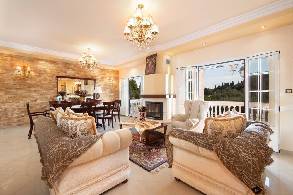 Photo of Livingroom in Ano Korakiana