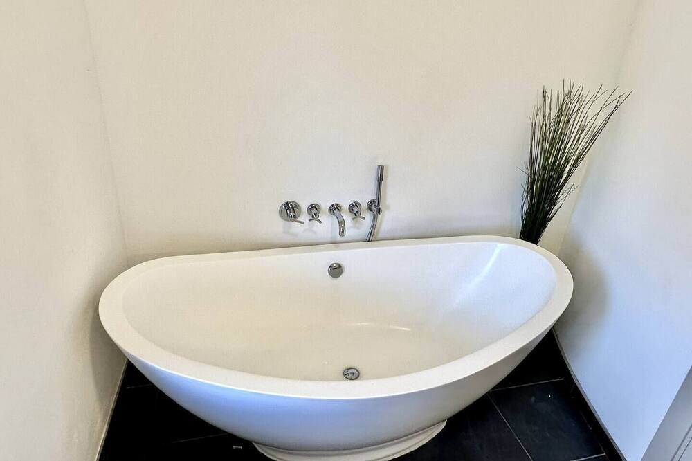 Photo of Bathroom in Aradippou