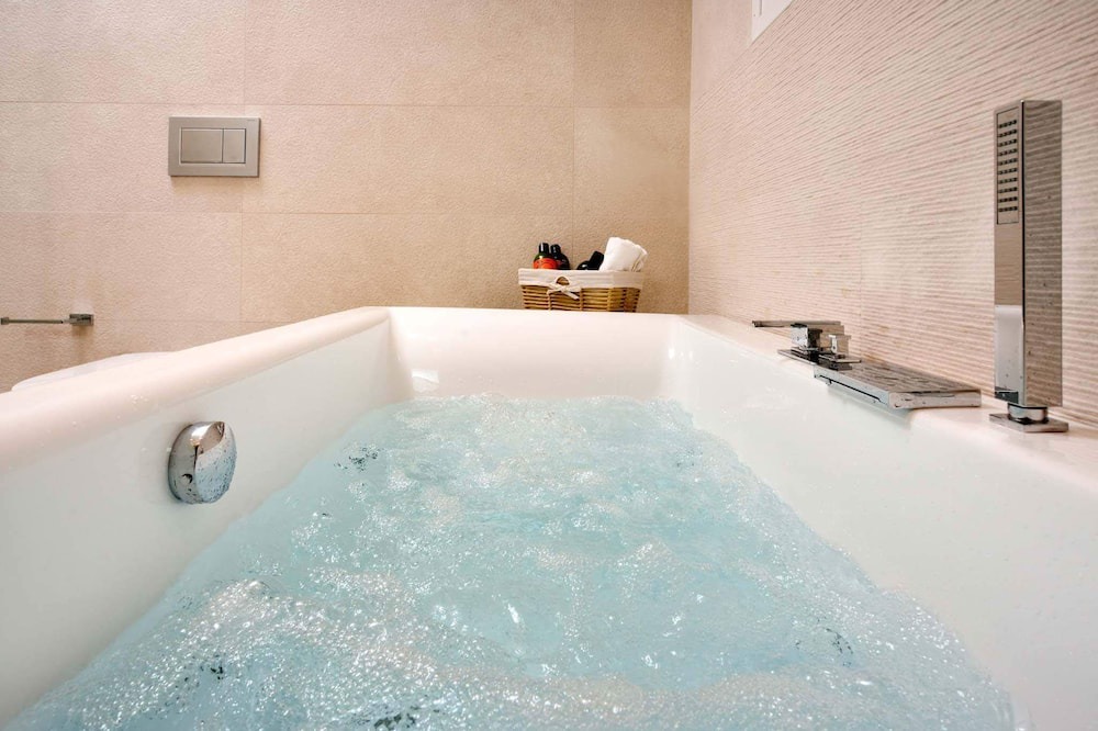 Photo of Bathroom in Souda