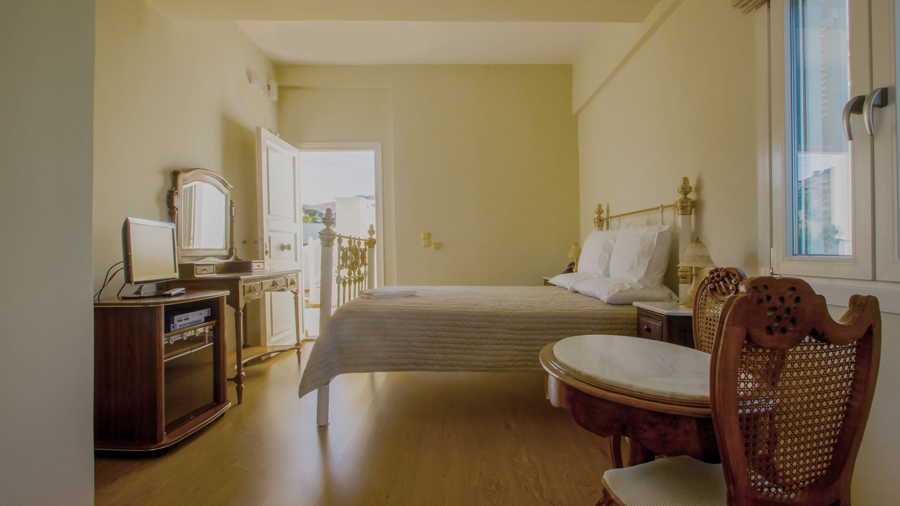 Photo of Bedroom in Megas Gialos