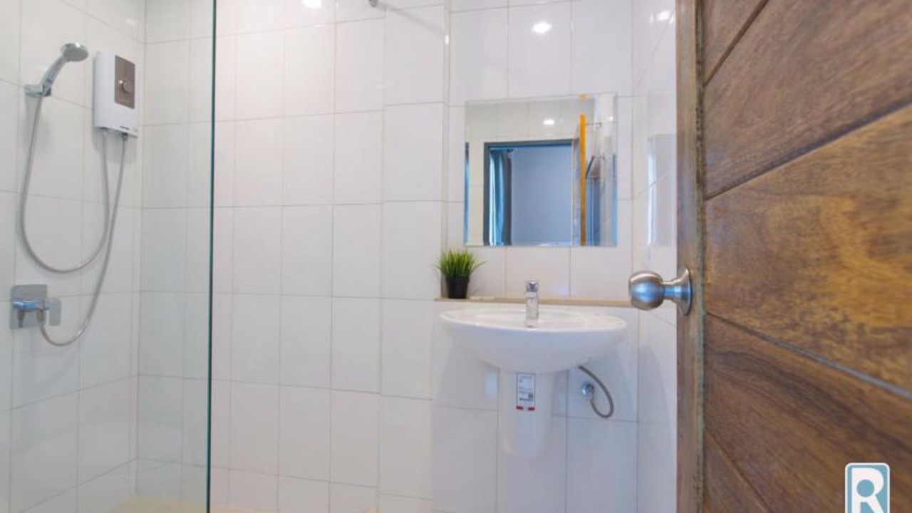 Photo of Bathroom in Khuekkhak