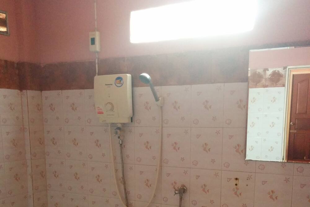Photo of Bathroom in Haad Rin