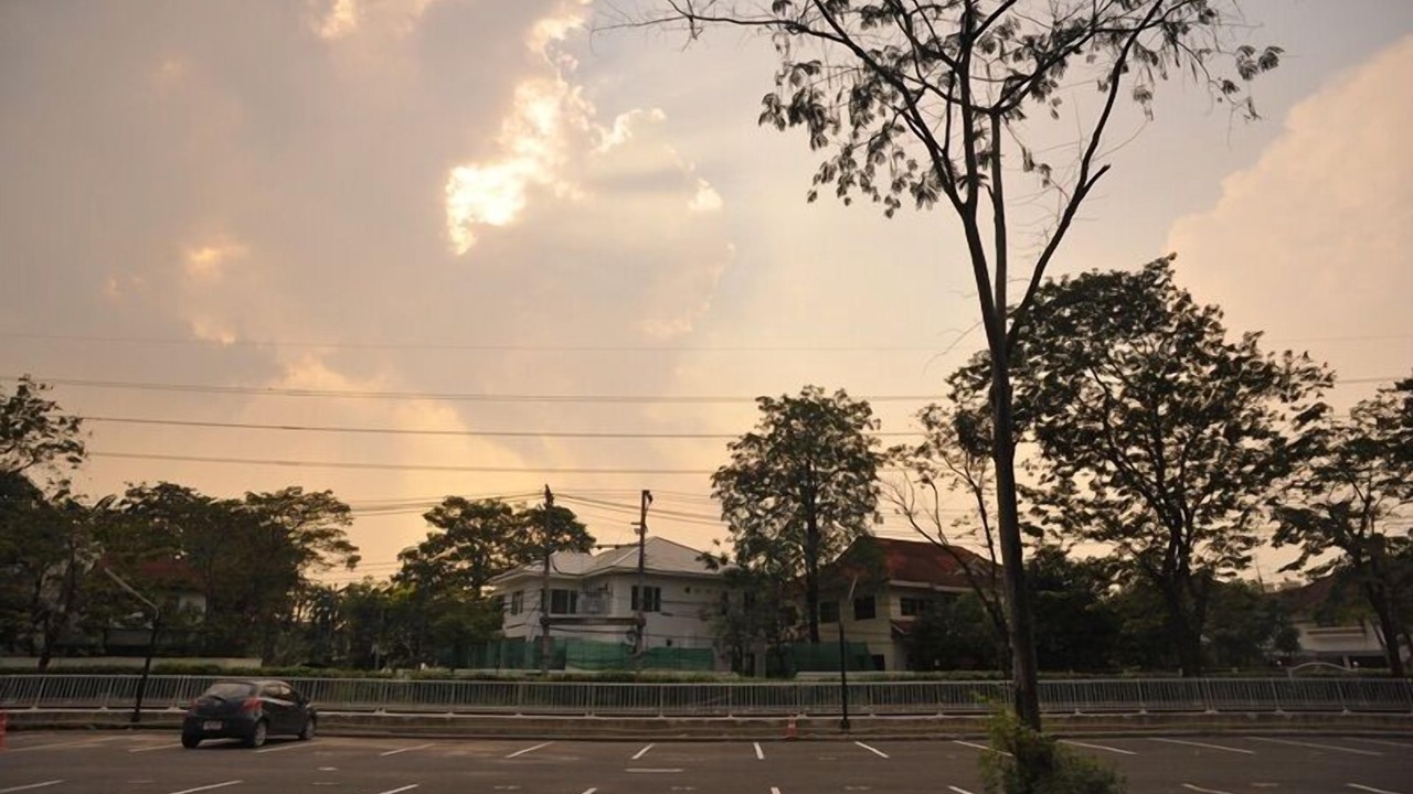 Photo of Others in Phlabphla
