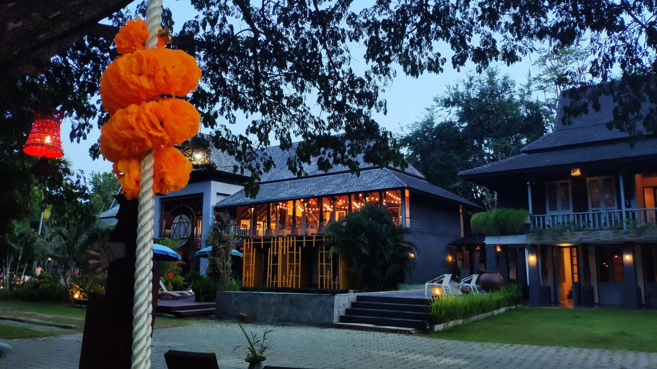Photo of Outdoor in San Phi Suea