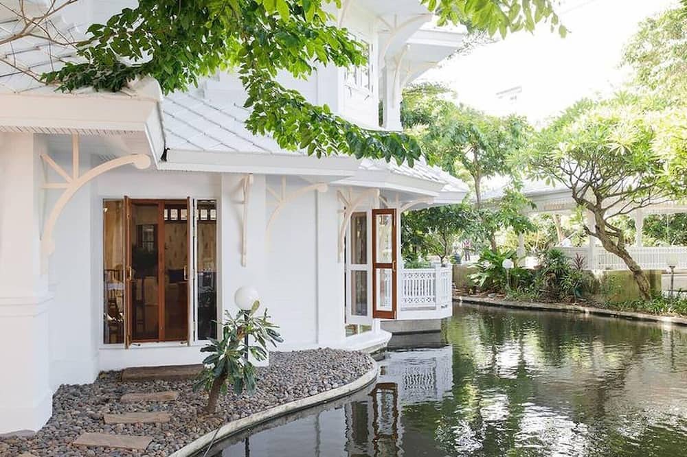 Photo of Outdoor in Dusit