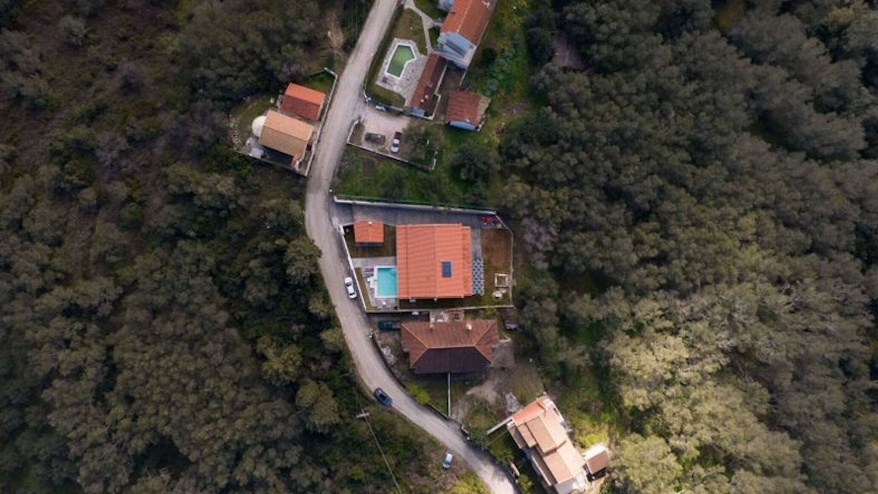 Photo of Outdoor in Notos