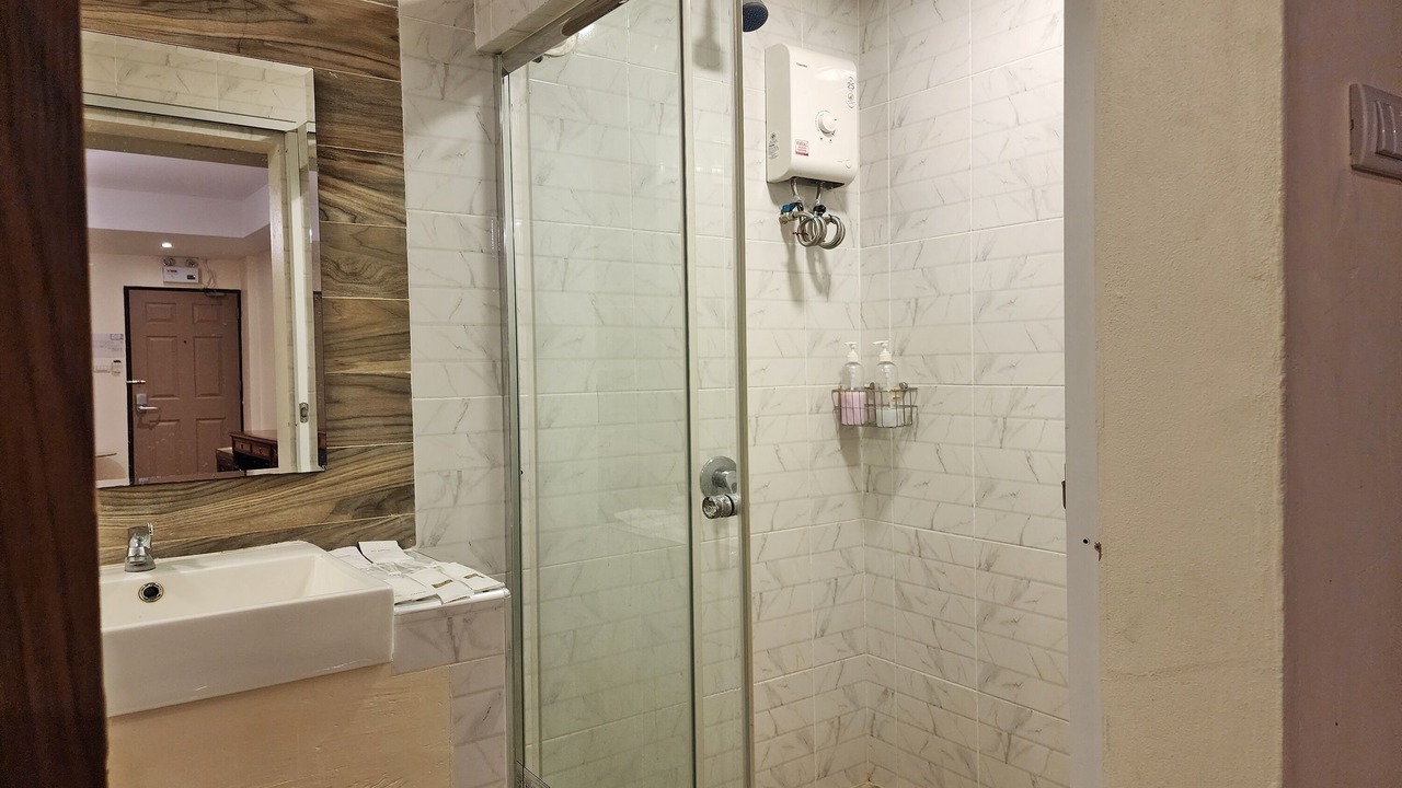 Photo of Bathroom in Mueang Samut Prakan District