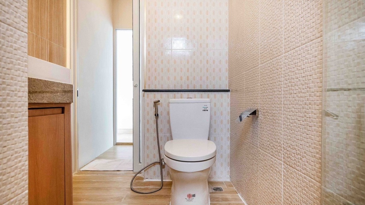 Photo of Bathroom in Samut Songkhram