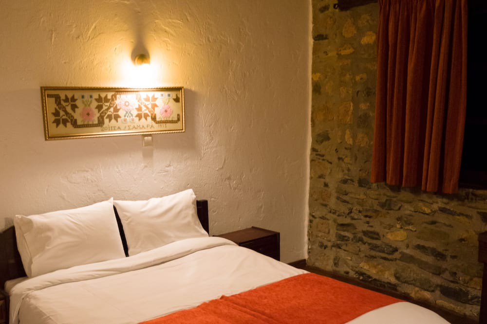 Photo of Bedroom in Naousa