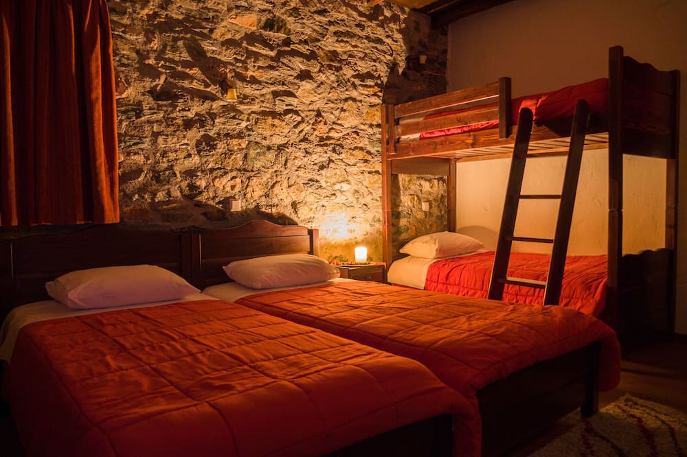 Photo of Bedroom in Naousa