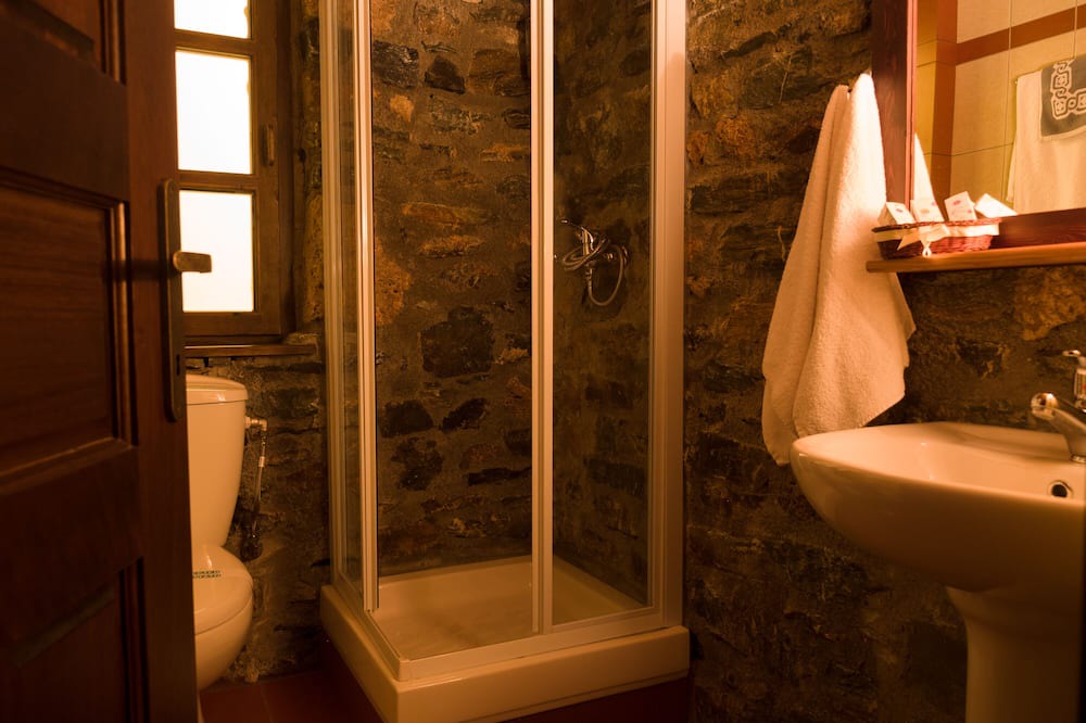 Photo of Bathroom in Naousa