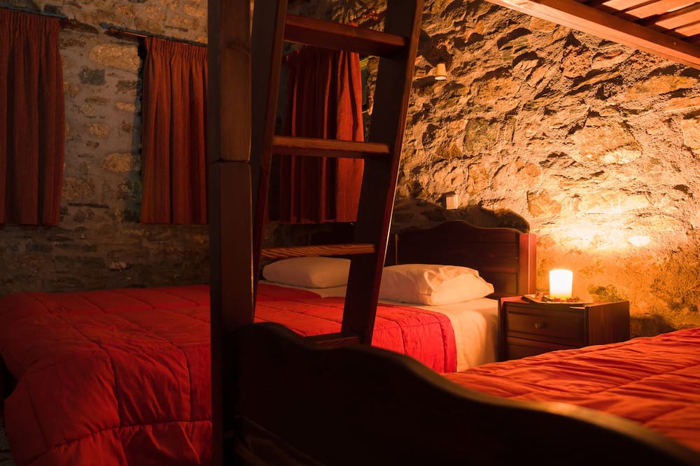 Photo of Bedroom in Naousa