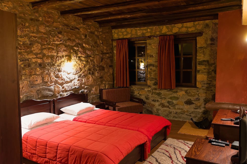 Photo of Bedroom in Naousa
