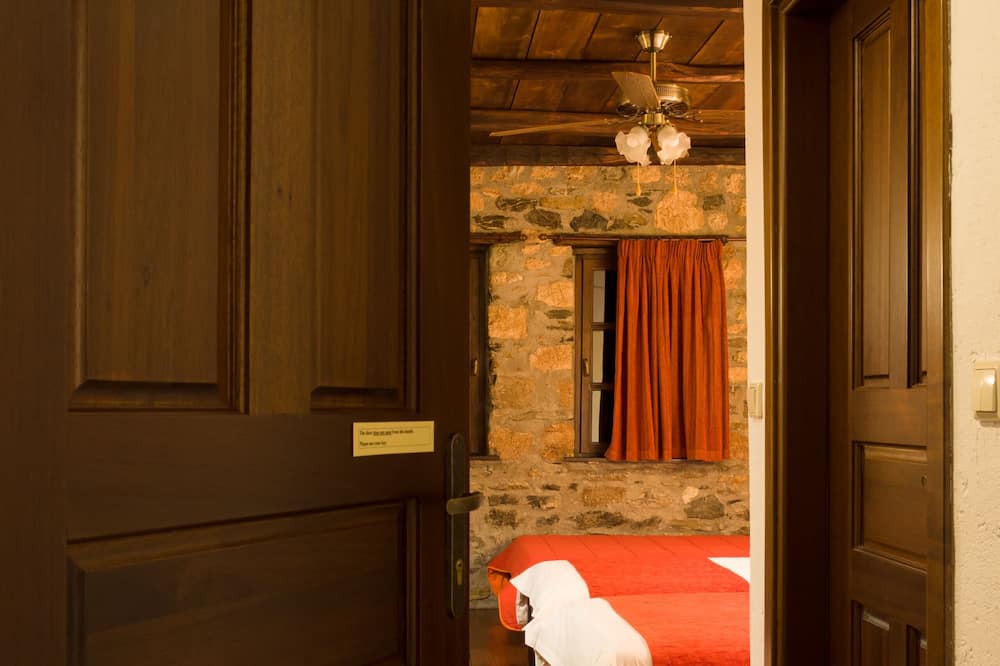 Photo of Bedroom in Naousa