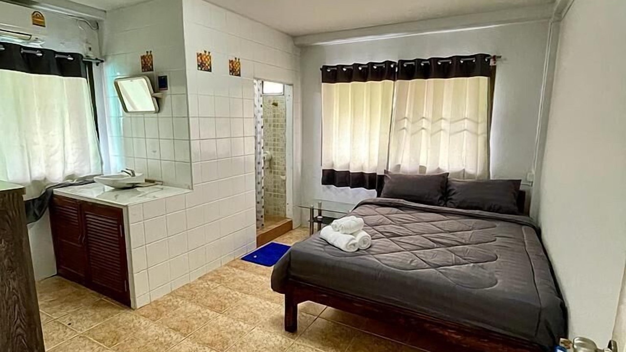 Photo of Bedroom in Chang Moi