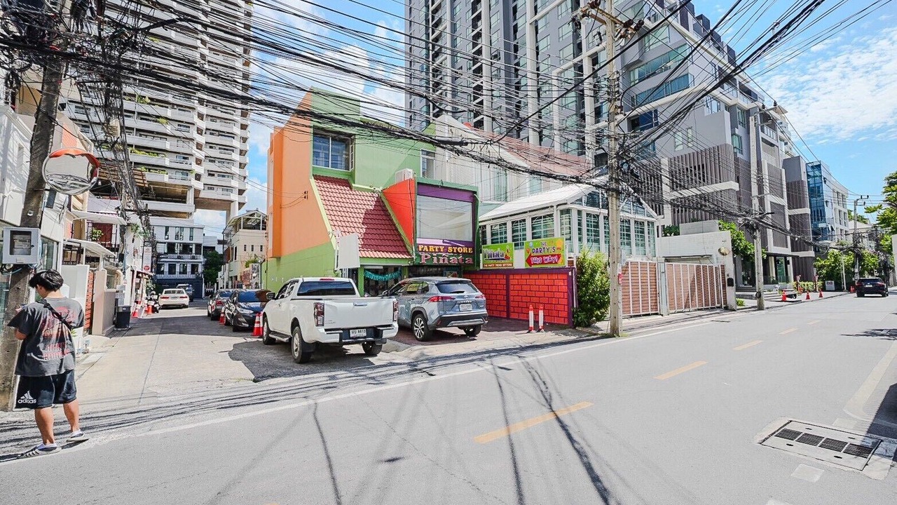 Photo of Outdoor in Sukhumvit