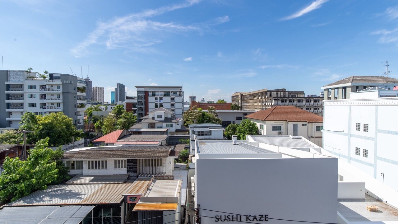 Photo of Outdoor in Wattana