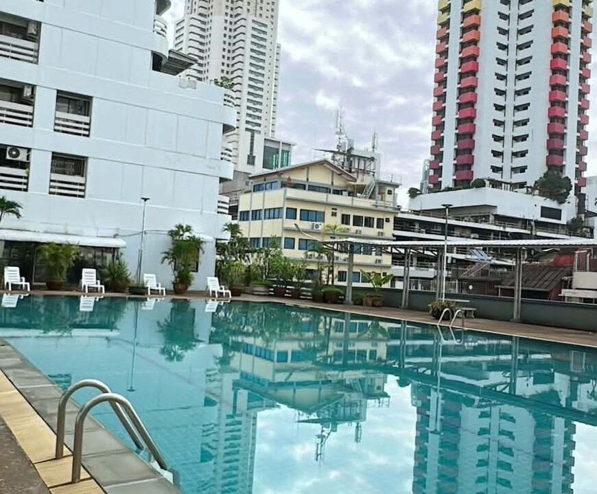 Photo of Outdoor in Thanon Phaya Thai