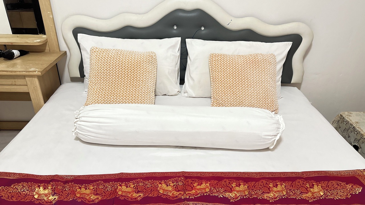 Photo of Bedroom in Thanon Phaya Thai