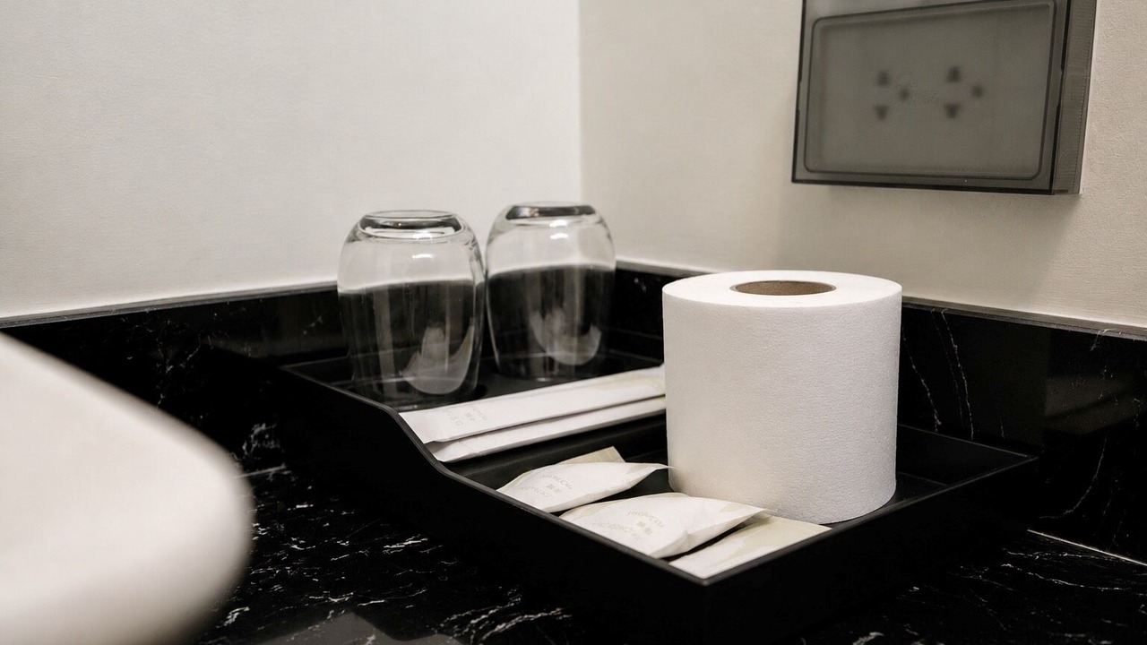 Photo of Bathroom in Pom Prap