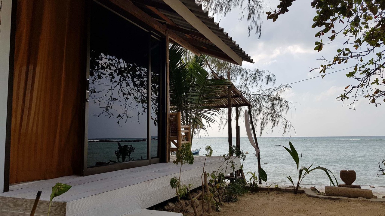 Photo of Others in Haad Son