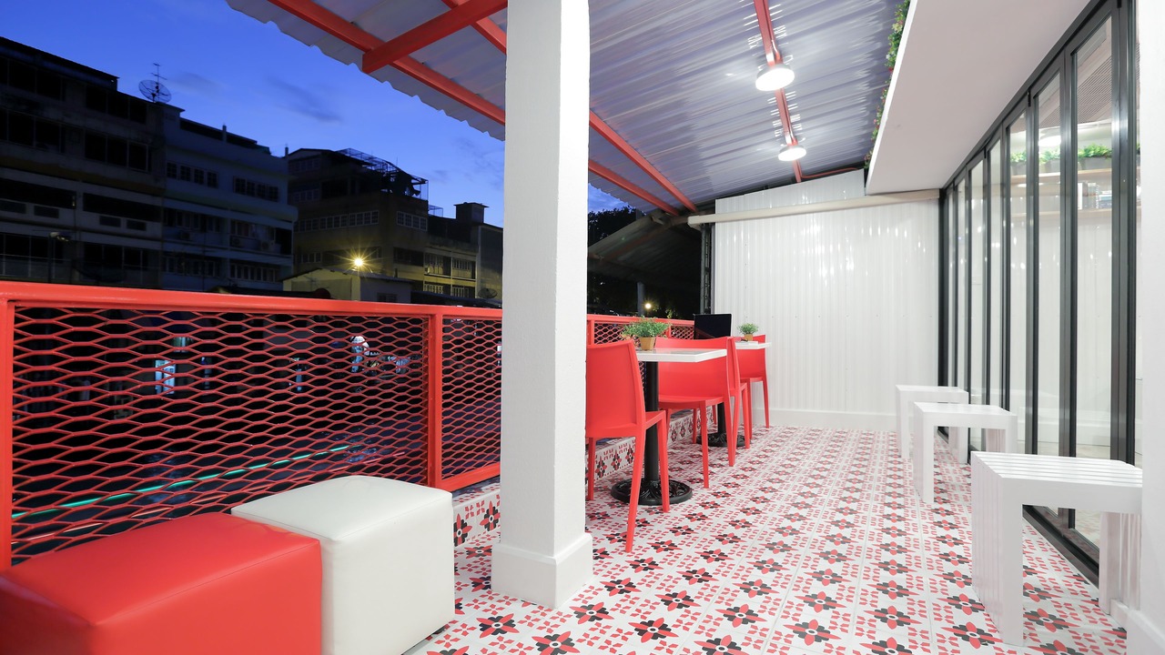Photo of Patio Balcony in Khlong Maha Nak