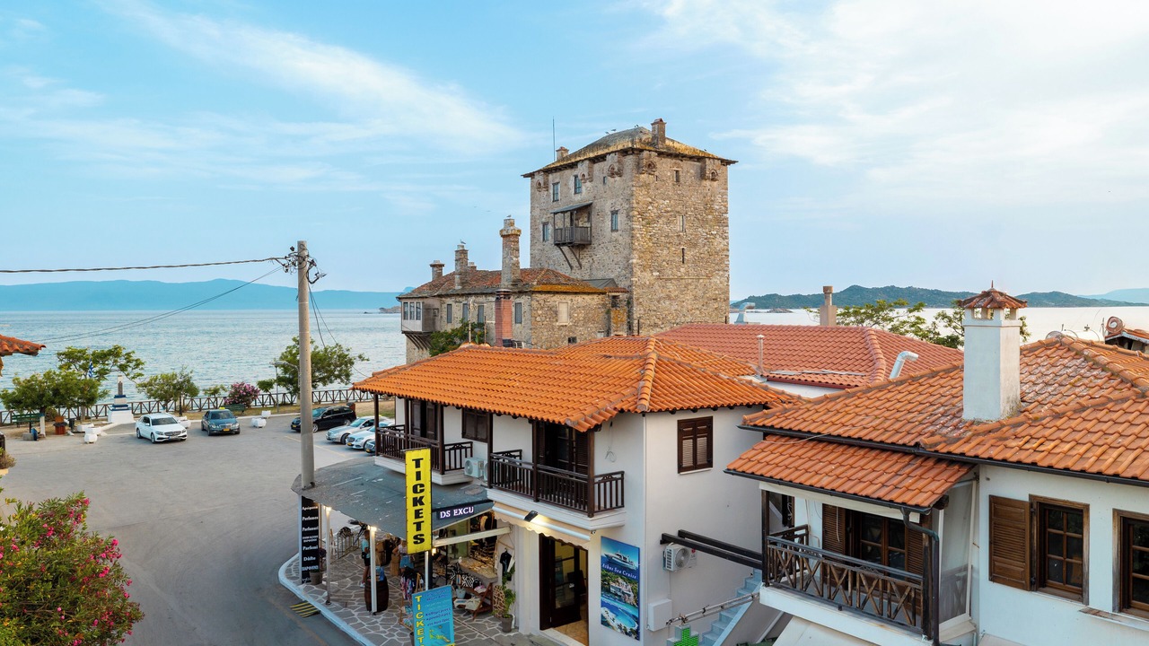 Photo of Others in Ouranoupoli