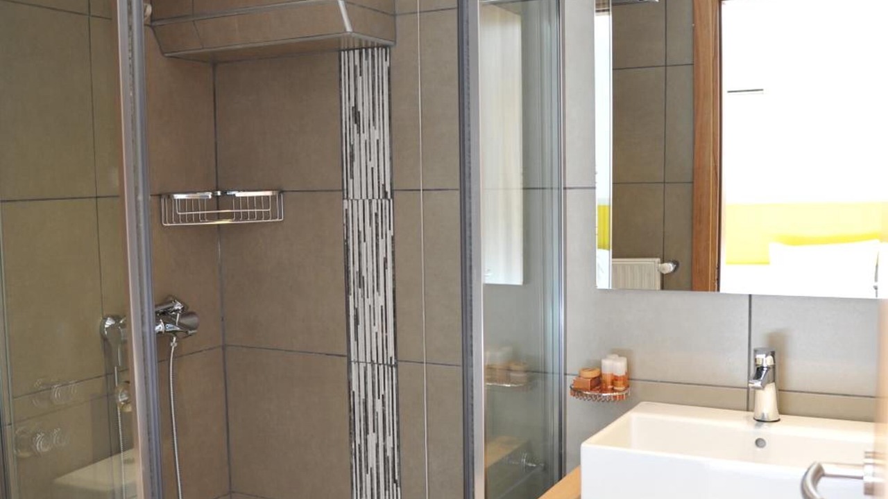 Photo of Bathroom in Khalandrion