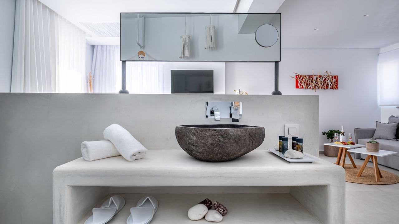 Photo of Bedroom in Panormos