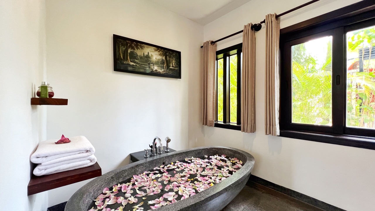 Photo of Bathroom in Wat Bo Area