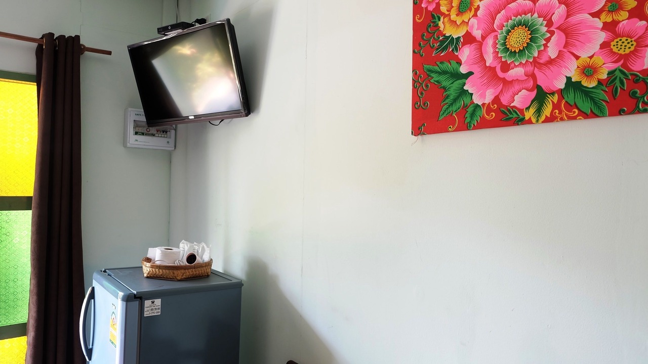 Photo of Bedroom in Amphawa