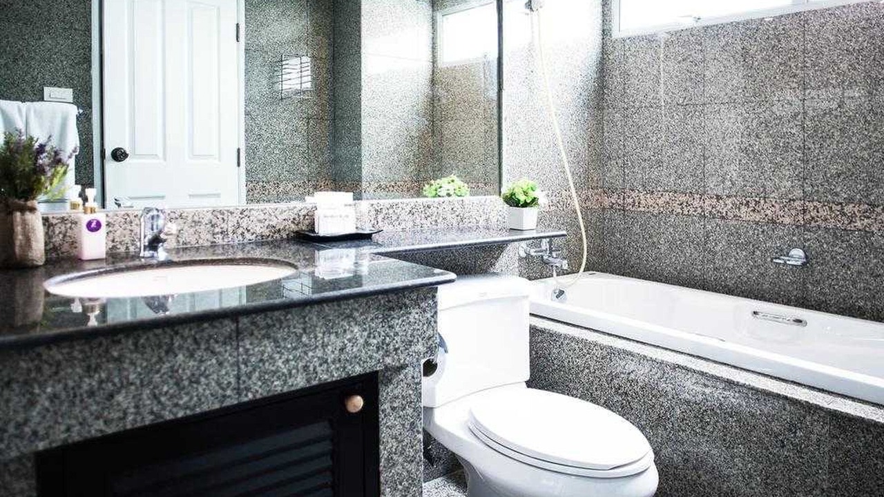 Photo of Bathroom in Yan Nawa