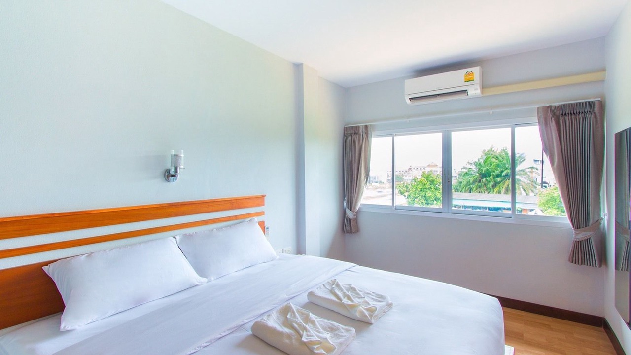 Photo of Bedroom in Makham Tia