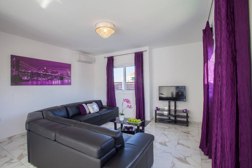 Photo of Livingroom in Protaras
