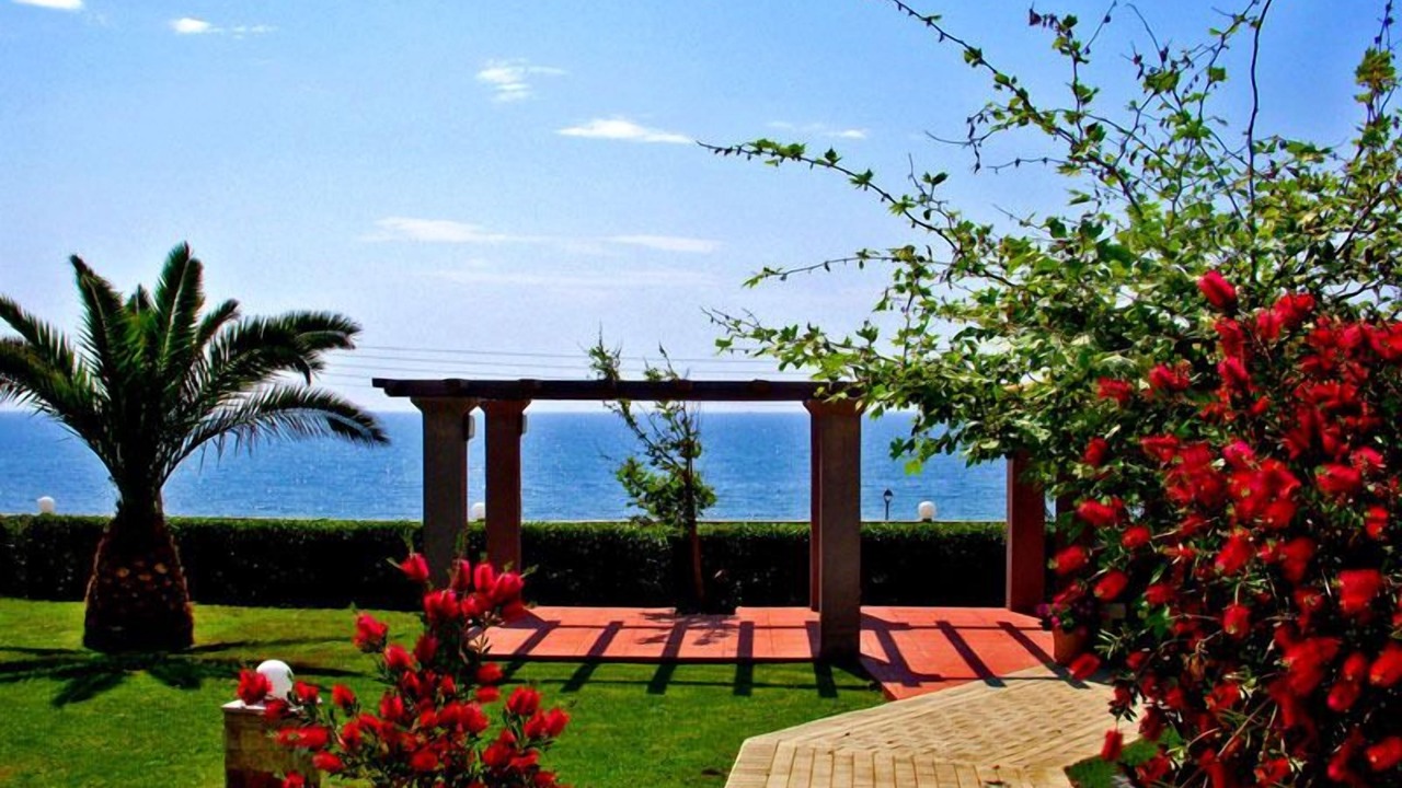 Photo of Outdoor in Mytikas