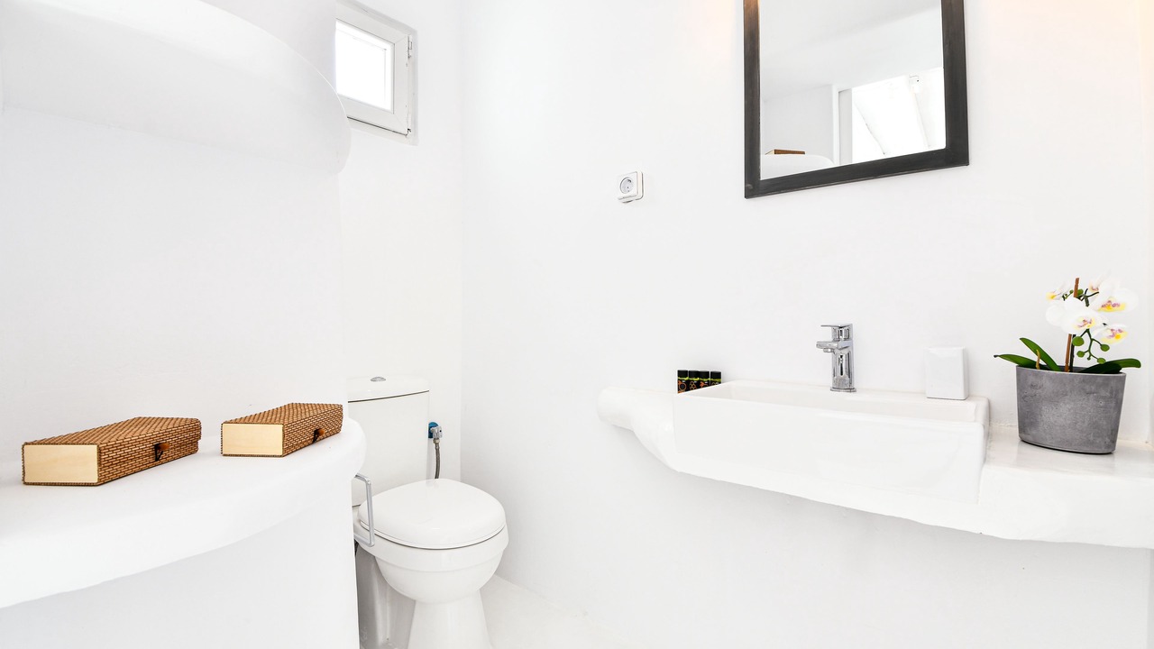 Photo of Bathroom in Agios Ioannis
