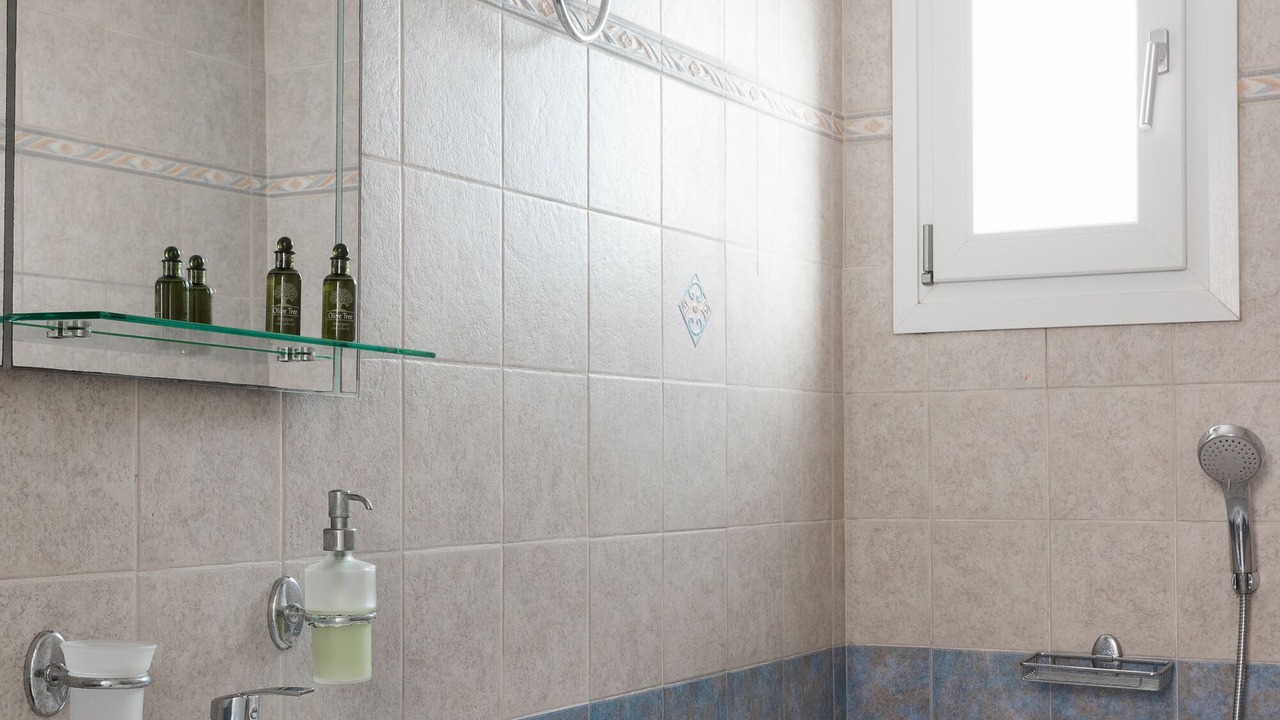 Photo of Bathroom in Tinos