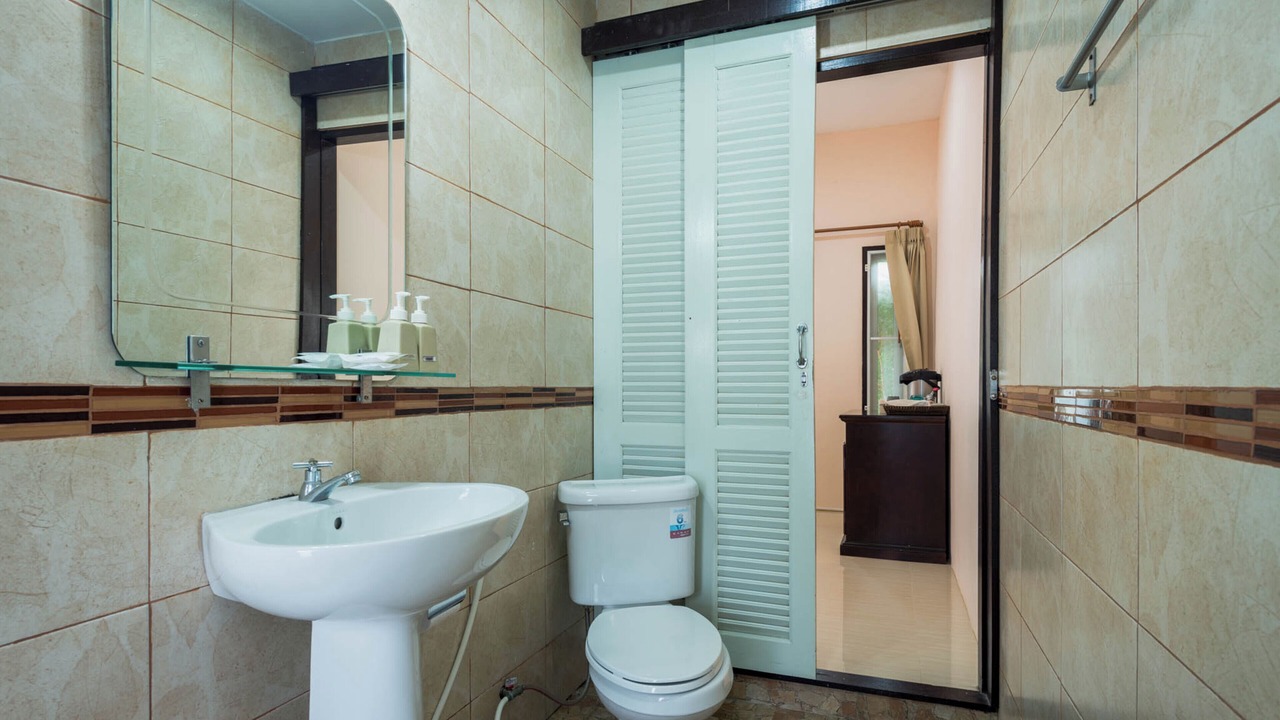 Photo of Bathroom in Sam Roi Yot