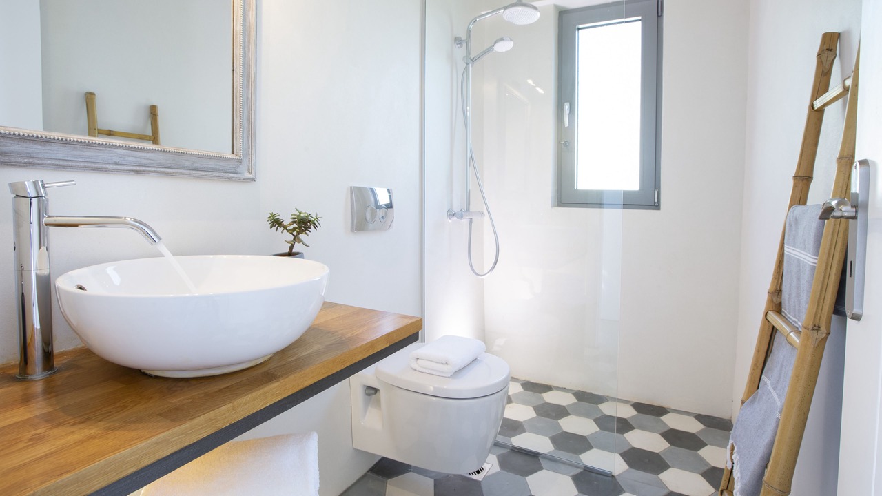 Photo of Bathroom in Pondi