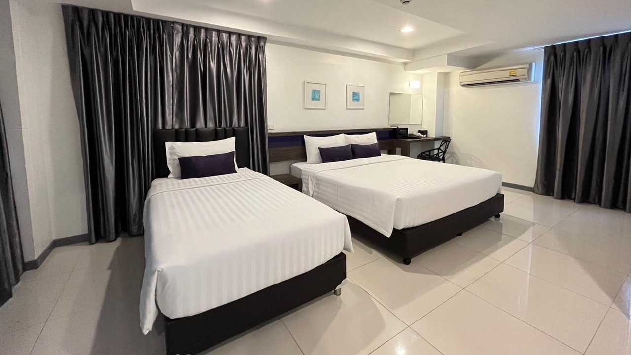 Photo of Bedroom in Thanon Phaya Thai