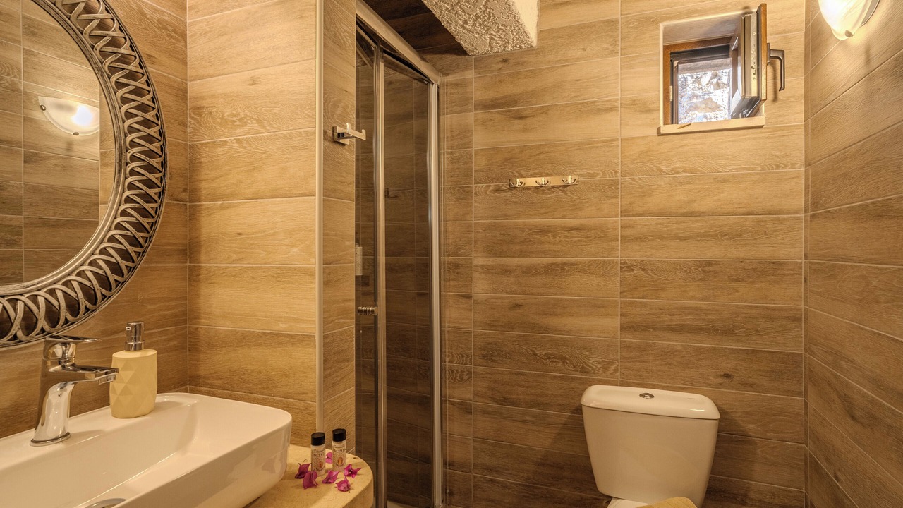 Photo of Bathroom in Sitia