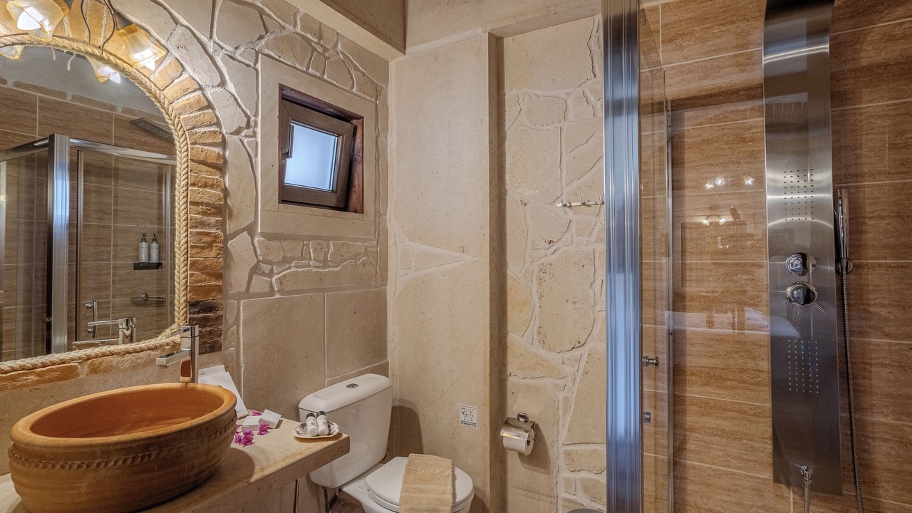 Photo of Bathroom in Sitia