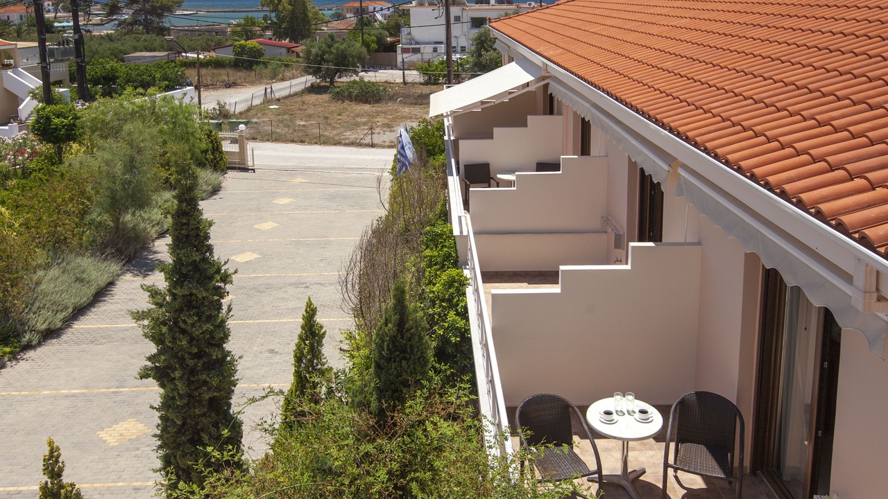 Photo of Patio Balcony in Plitra